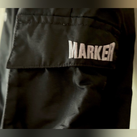 Boys Marker Ski Pants / Snowboarding Pants Black Size 10 Kids Unisex - Picture 5 of 8